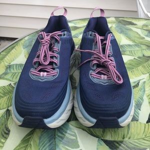 Hoka One One Bondi 6, women’s size 7.5